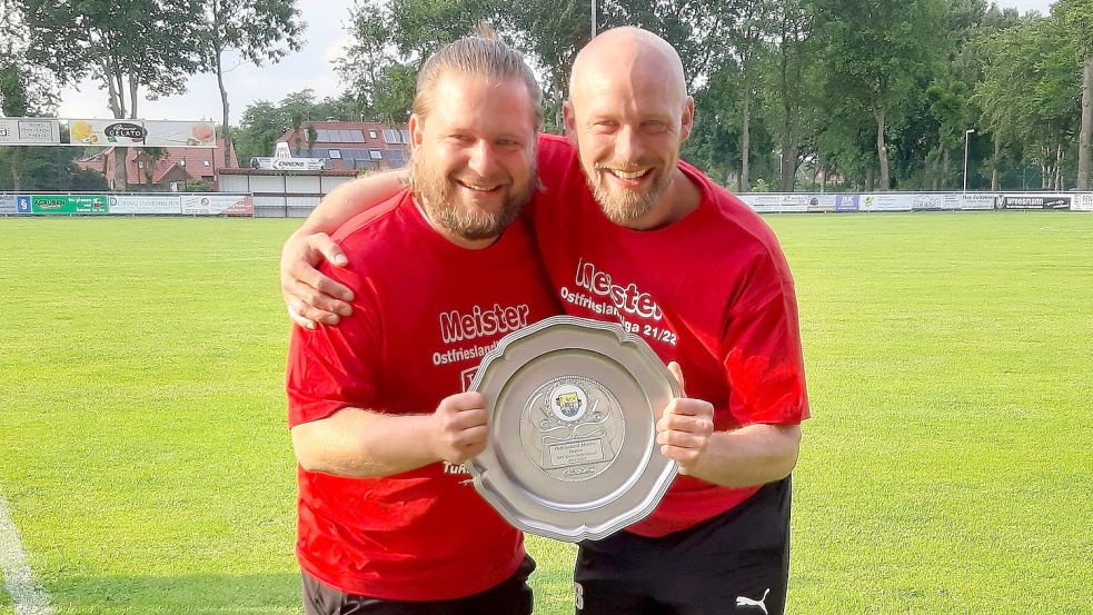 Das Brüder-Trainerduo Andreas und Stefan Brelage hat entscheidenden Anteil am Erfolg des Teams.