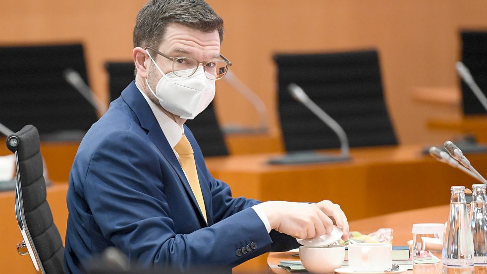 Buschmann: Über Evidenz von Maskenpflicht erst noch sprechen Foto: Annegret Hilse