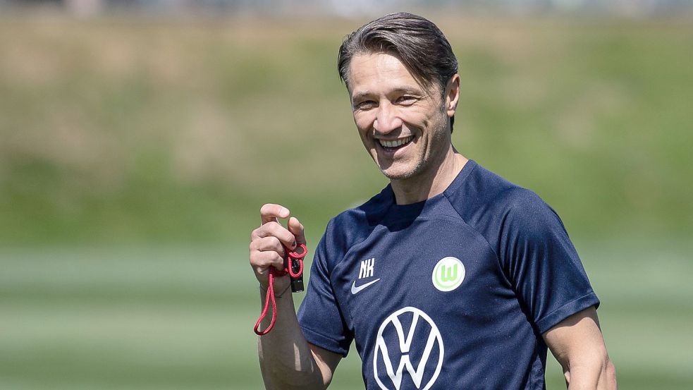 Hat seine Arbeit in Wolfsburg aufgenommen: Trainer Niko Kovac. Foto: Swen Pförtner/dpa
