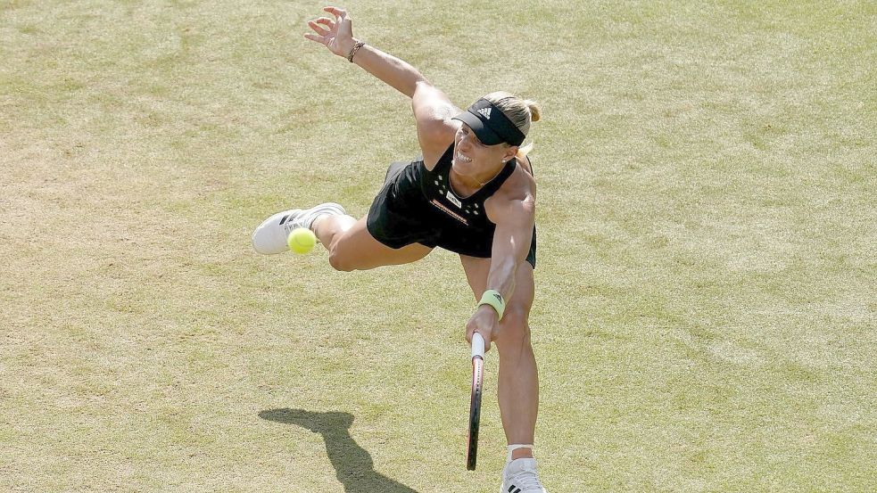 In Bad Homburg überraschend an der Französin Alizé Cornet gescheitert: Angelique Kerber. Foto: Hasan Bratic/dpa