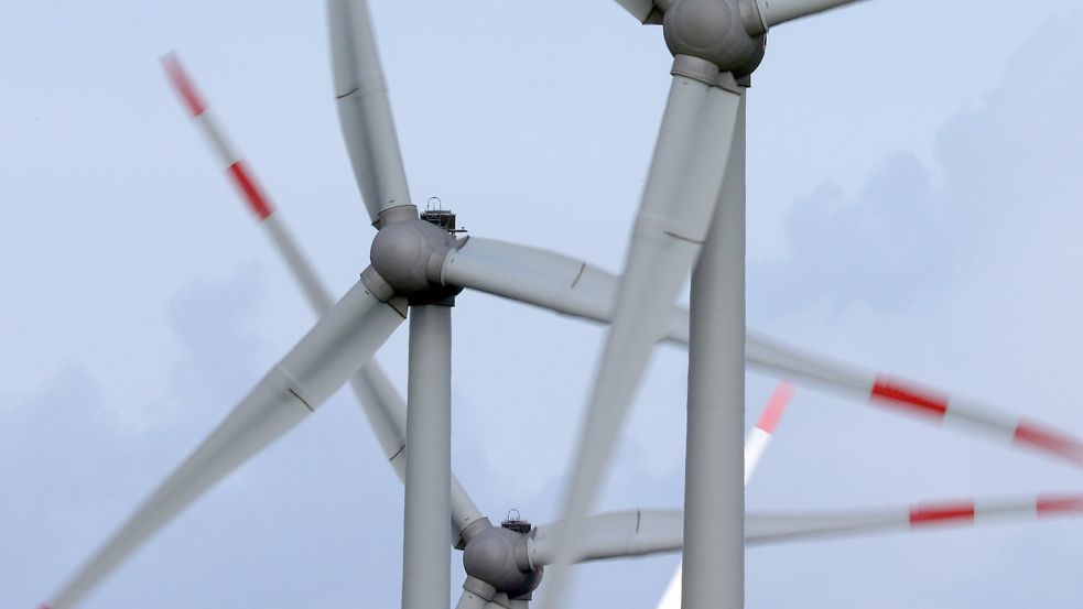 Ab 2024 sollen sich drei neue Windräder in Uplengen drehen. Foto: Hildenbrand/DPA