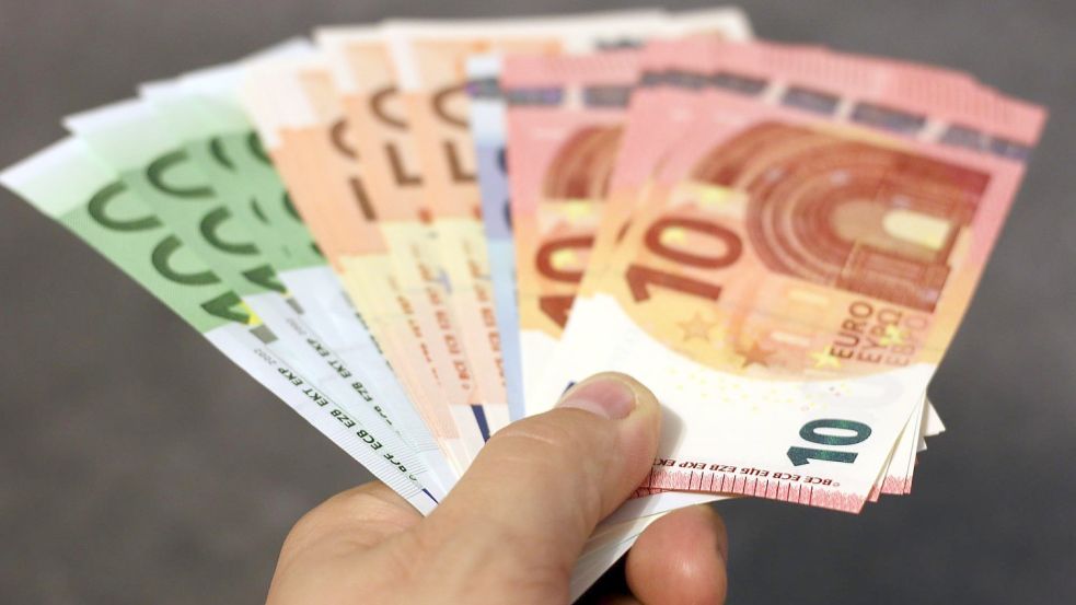 Bei der Kreisumlage geht es um viel Geld. Durch die Erhöhung von 33 auf 35 Prozentpunkte erhöht sich die Belastung für die 13 Kommunen im Landkreis Cloppenburg noch einmal deutlich. Dazu hat der NSGB-Kreisverband jetzt Stellung bezogen. Symbolfoto: Pixabay