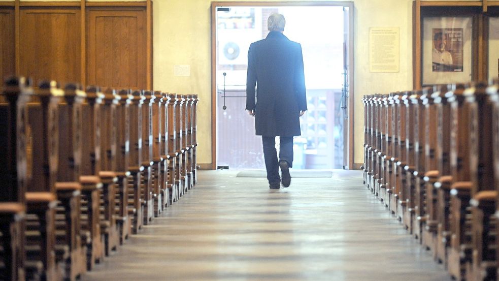 359.338 Katholiken kehrten 2021 in Deutschland der Kirche den Rücken. Auch im Bistum Münster wird mit über 20.000 Austritten ein Höchstwert gemeldet. Symbolfoto: dpa