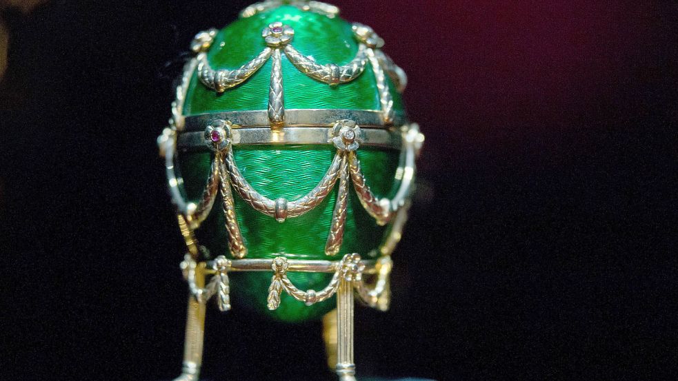Ein Fabergé-Ei wie dieses wurde auf der Yacht eines russischen Oligarchen gefunden. Foto: dpa/Daniel Karmann