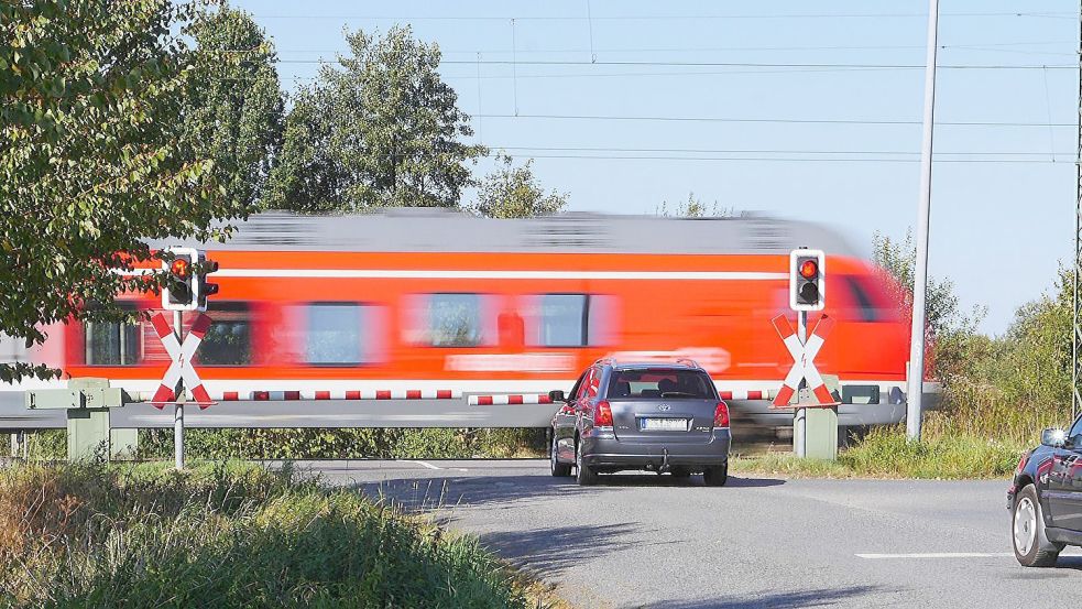 An einigen Tagen im August werden einige REs in Ostfriesland nicht fahren. Bild: Pixabay