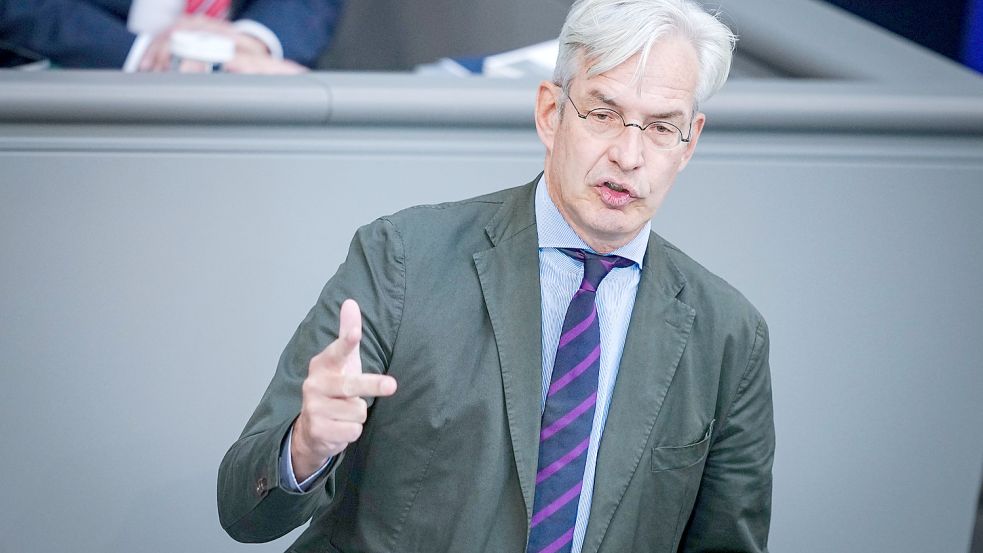 Fraktionsvize Mathias Middelberg (CDU): „Die Indizien mehren sich.“ Foto: Kay Nietfeld
