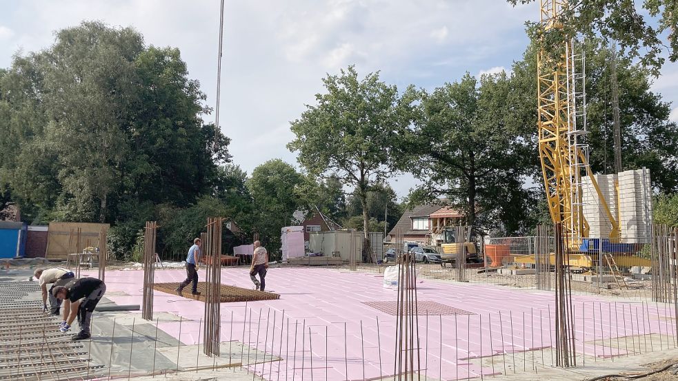 Die Dämmung für die Bodenplatte der Turnhalle ist verlegt. Foto: Rübesam