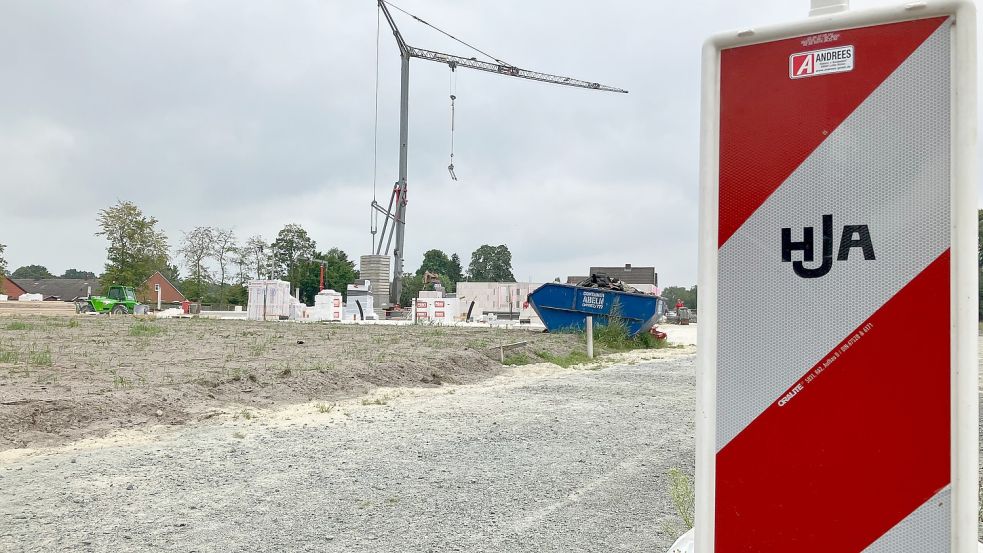 Im Hintergrund werden schon die nächsten Gebäude hochgezogen. Foto: Kierstein