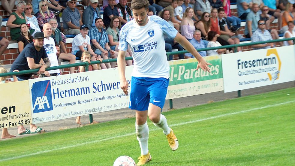 Eric Bruns traf für Papenburg zum 2:2. Foto: Reemts