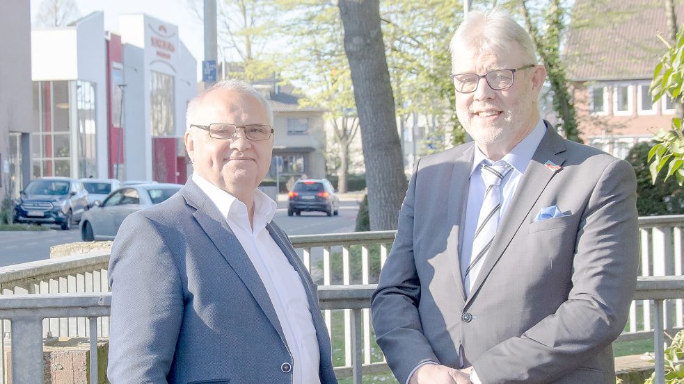 Waldemar Herdt (links) aus Neuenkirchen-Vörden, Direktkandidat im Wahlkreis Vechta, und Josef Kruse, der Kreisvorsitzende der AfD Cloppenburg/Vechta. Foto: privat