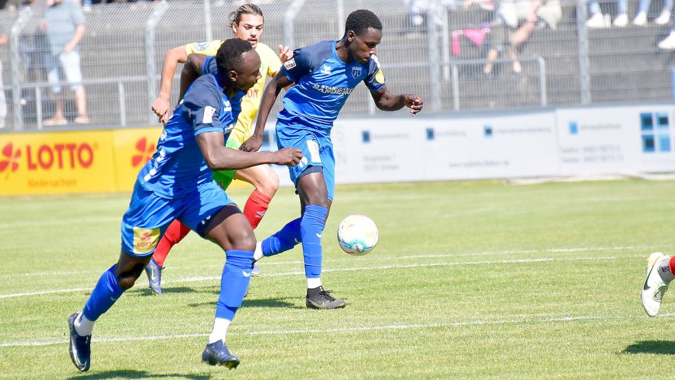 André N‘Diaye (am Ball) war der Held des Tages.