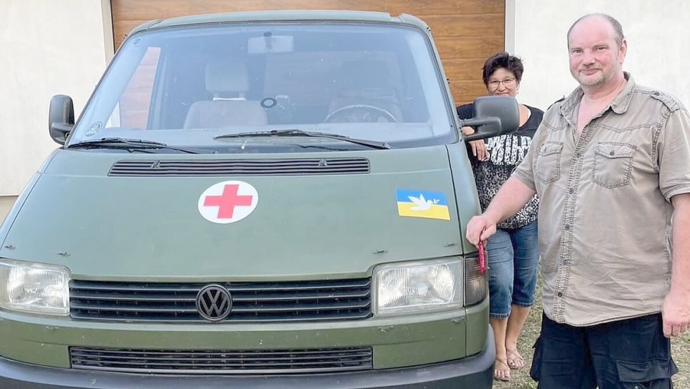 Rolf Hauke und Manuela Rossa nach ihrer Ankunft in der Ukraine. Foto: privat