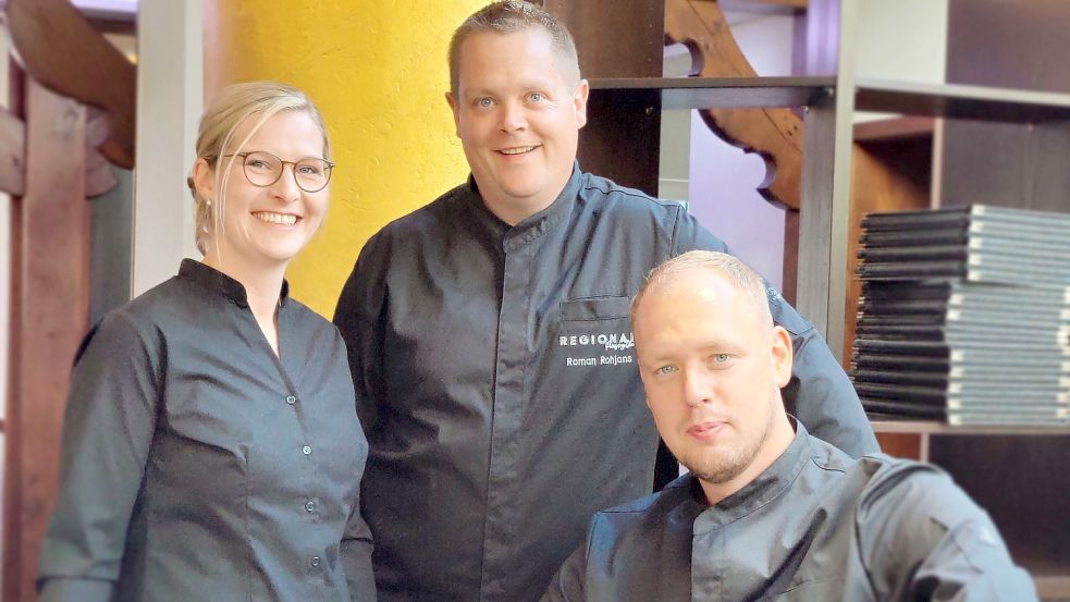Gastgeber: Ina Stuke, Roman Rohjans und Timo Plenter (von links) öffnen die Türen zu ihrem neuen Restaurant. Foto: Plenter