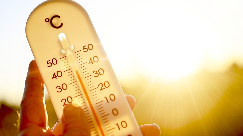 Besonders bei über 30 Grad gibt es mehr Hass im Netz. Das hat eine Studie ergeben. Foto: IMAGO images/Christian Ohde