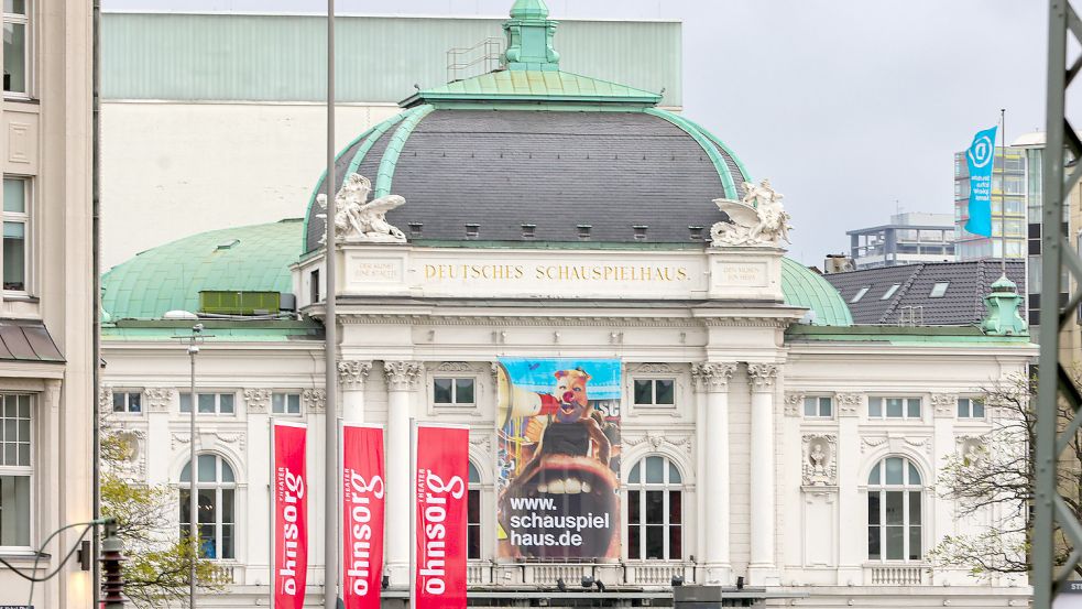 Das Deutsche Schauspielhaus in Hamburg will mit der kommenden Spielzeit wieder viele Menschen in seine Säle locken. Foto: dpa/Ulrich Perrey