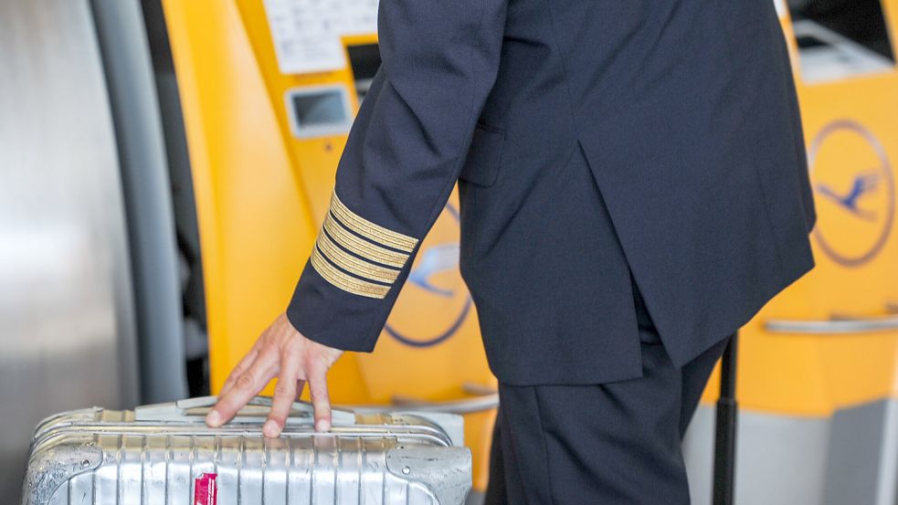 Abgehoben: Die Cockpit-Crews der Lufthansa bekommen einen satten Zuschlag. Foto: dpa/Valentin Gensch