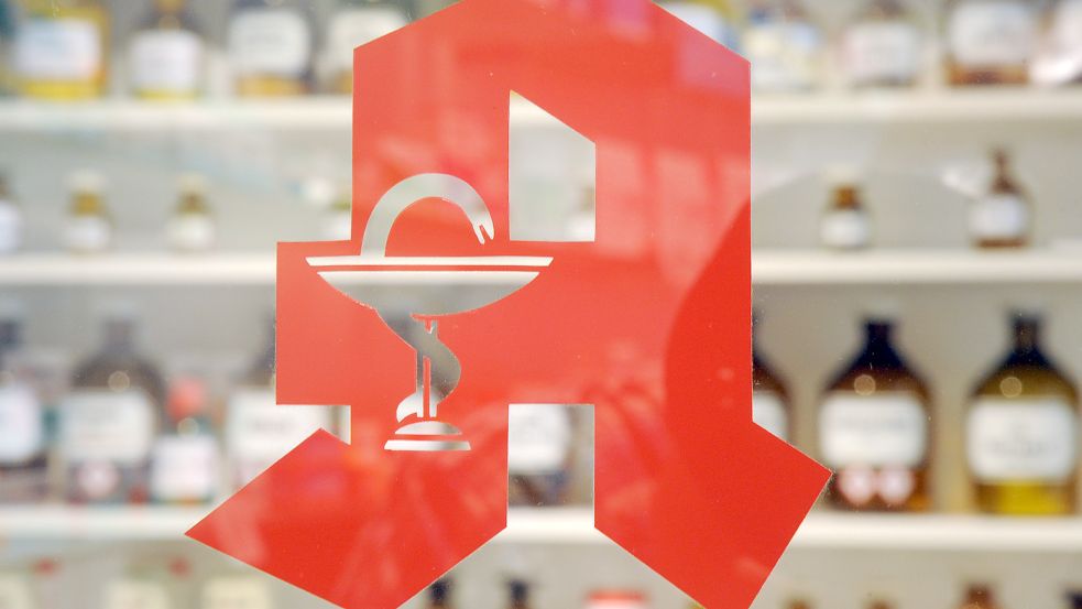 Über 250 Produkte sind aktuell als nicht lieferbar gemeldet: Die Apotheken suchen für ihre Kunden nach Alternativen. Symbolfoto: Deck / DPA