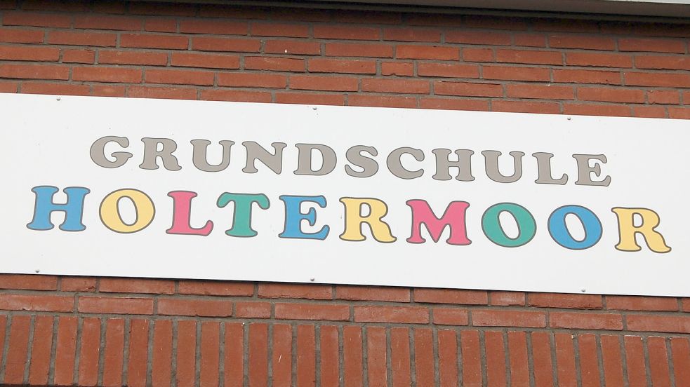 Die Turnhalle der Grundschule Holtermoor könnte als Not-Unterkunft für Flüchtlinge dienen. Foto: Archiv