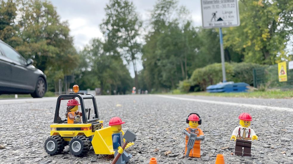 Nächste Woche sollen die Arbeiten an der Großwolder Straße losgehen. Foto: Hellmers