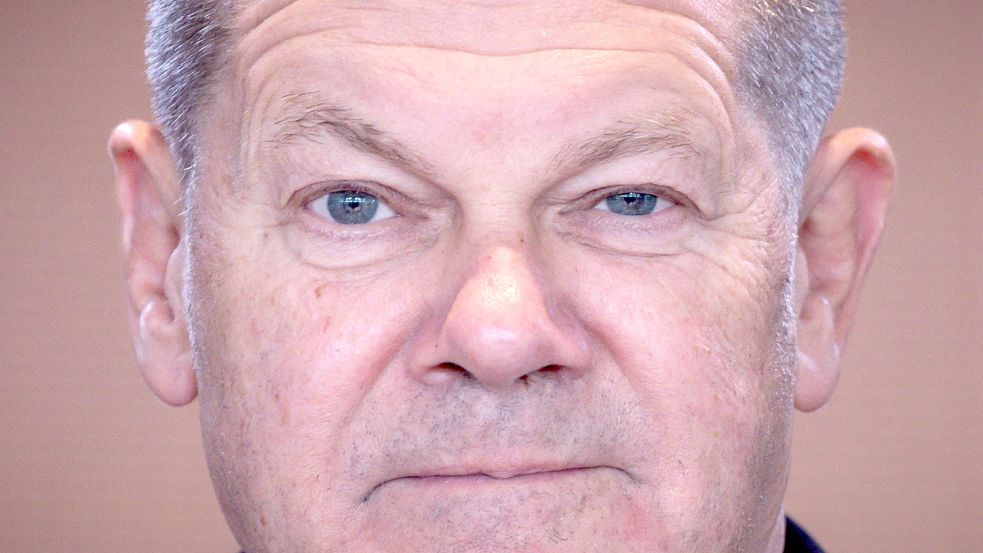 Bundeskanzler Olaf Scholz baut an: Neben dem Kanzleramt entsteht ein riesiger Neubau. Doch ist der Krise und in Zeiten von Homeoffice überhaupt nötig? Foto: dpa/Michael Kappeler