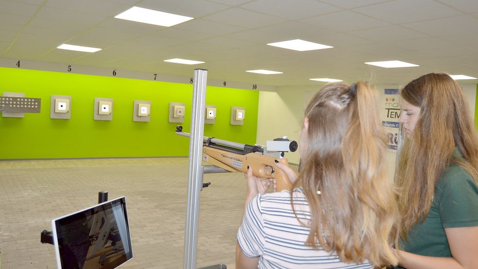 Die Burlager Schützen haben eine moderne Schießanlage angeschafft. Foto: Weers