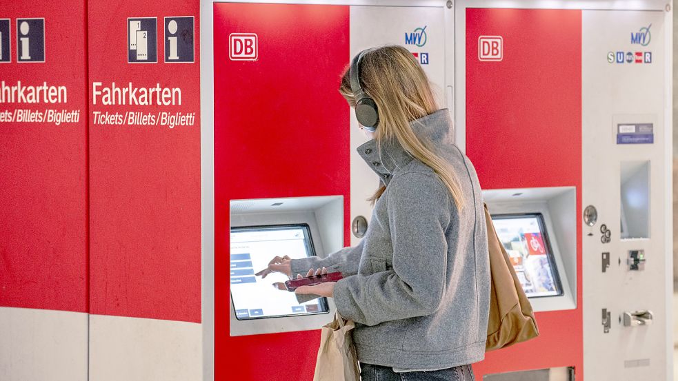 Kommt nach dem 9-Euro-Ticket im Nahverkehr bald ein Nachfolgemodell? Foto: imago images/Wolfgang Maria Weber