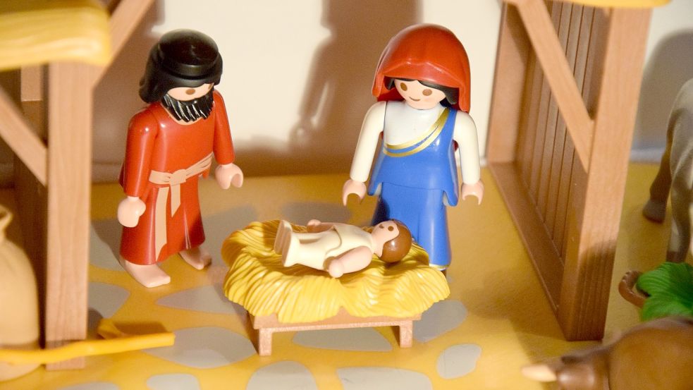 Maria, Josef, das Kind in der Krippe stehen im Mittelpunkt. Aber auch einige andere Rollen sind zu besetzen. Foto: Fahrny/pixabay