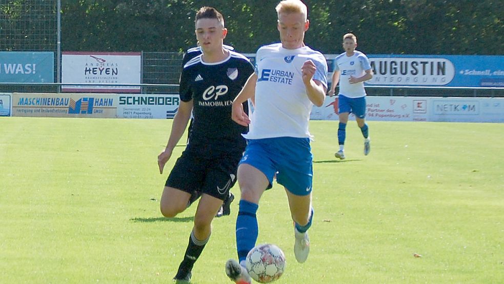 BW Papenburg, rechts Jonas Korte, tritt am Sonntag beim 1. FC Germania Egestorf-Langreder an. Foto: Reemts