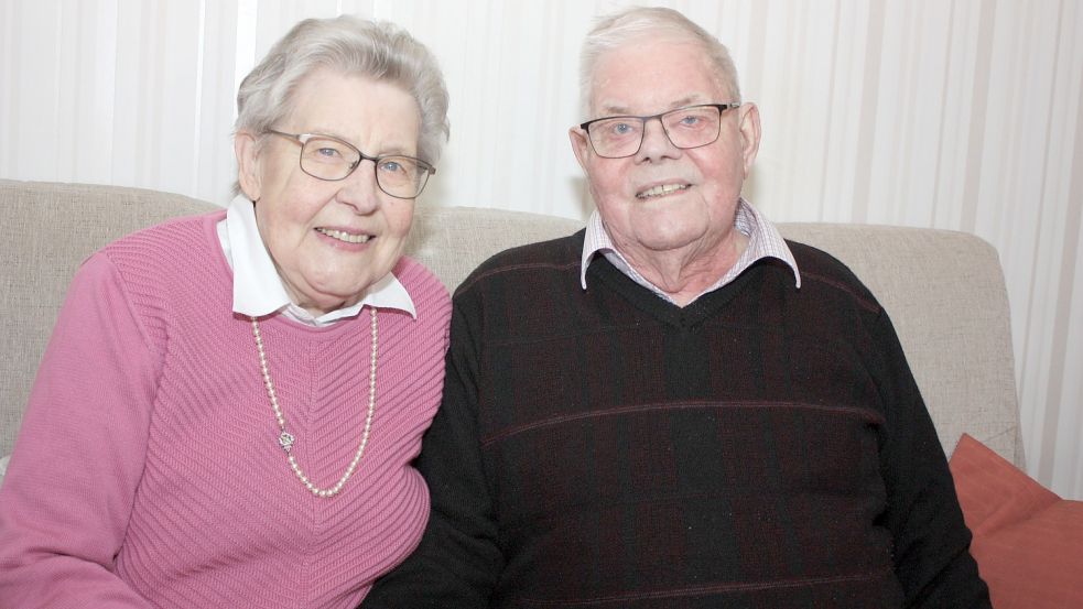 Glücklich verheiratet: Maria und Hans Alberding feiern diamantene Hochzeit. Foto: Passmann