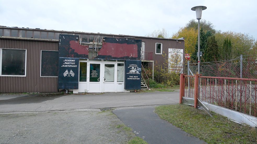 Die Industriehalle macht derzeit einen verwahrlosten Eindruck. Foto: Kruse