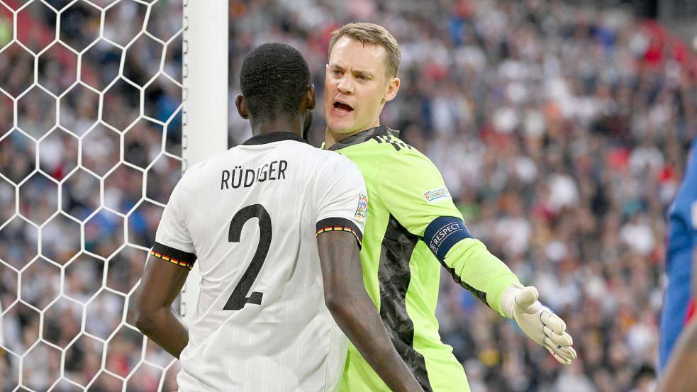 Von Antonio Rüdiger und Manuel Neuer versprechen sich die Teilnehmer beim „Welttrainer“ viele Punkte. Foto: Imago