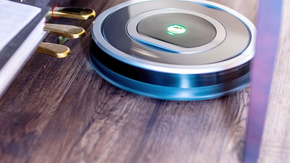 Saug- und Wischroboter können die Arbeit im Haushalt deutlich erleichtern - vorausgesetzt, sie sind gut. Foto: dpa/Jens Büttner