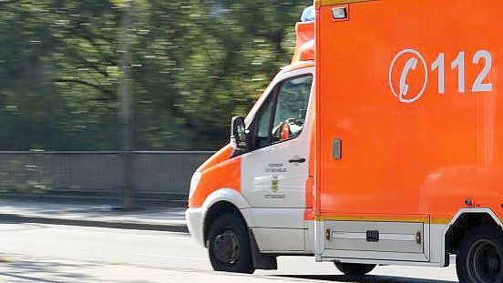 Mit dem Rettungswagen war der 28-Jährige am 15. November in eine Klinik gefahren worden. Foto: Pixabay
