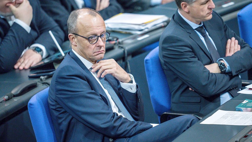 Übt deutliche Kritik an den Plänen der Ampel und verlangt mehr Konsequenz bei Abschiebungen: CDU-Chef Friedrich Merz. Foto: Kappeler/DPA