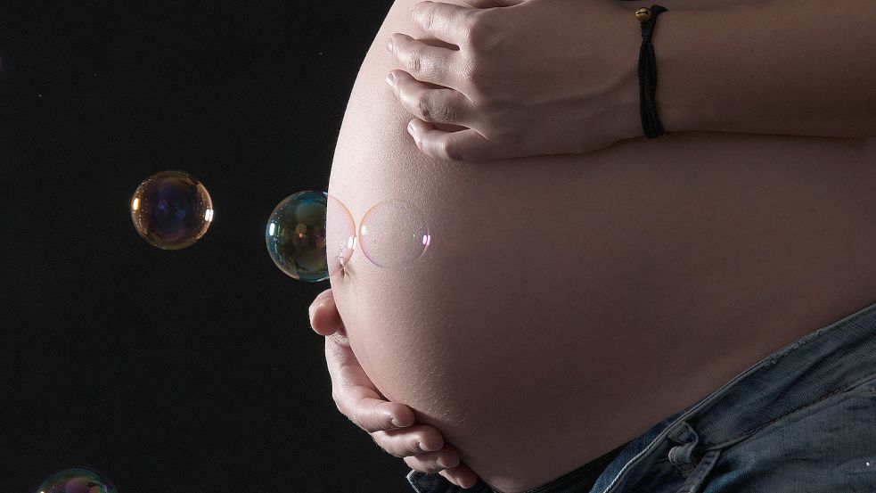 ...oder Babybauch: Nicole Thiele findet die richtige Kameraeinstellung.