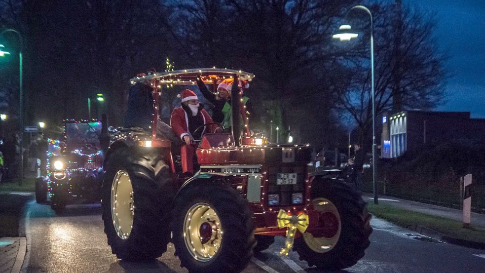 Im letzten Jahr hat sich sogar ein Fahrer als Weihnachtsmann verkleidet. Fotos: Privat