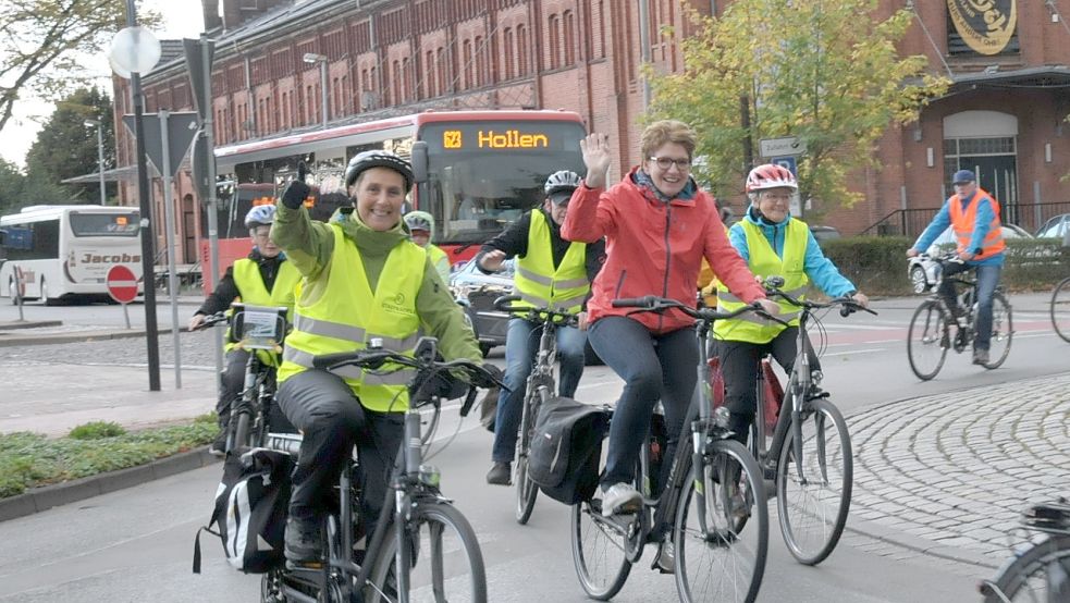 Mit Schwung durch Leer: Nicht nur während der Aktion Stadtradeln soll der Radverkehr in Leer vorangetrieben werden. Foto: Wolters/Archiv