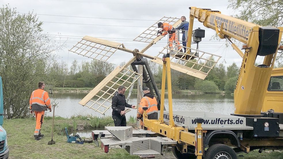 Die Fluttermühle wurde auf dem Gelände des Freizeitparks „Am Emsdeich“ beim Gasthuus Ulenhoffaufgestellt. Foto: Gemeinde Westoverledingen