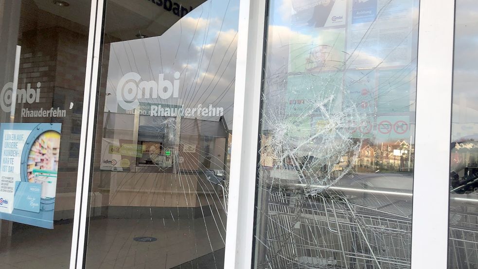 Sprünge in der Scheibe sind bei Combi zu sehen. Foto: Zein