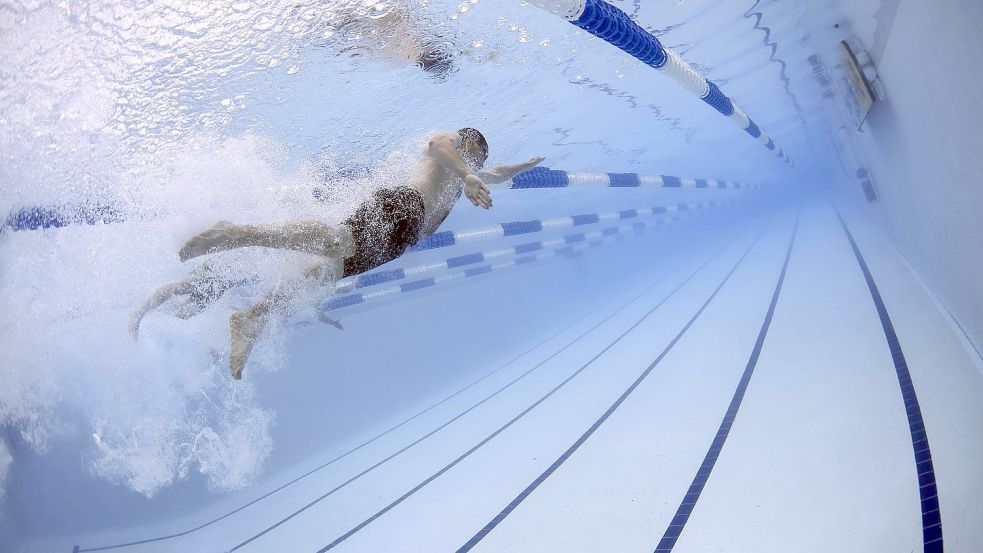 Durch die Übernahme soll der Betrieb der Bäder für die Papenburger Bürgerinnen und Bürger im öffentlichen Schwimmbetrieb gewährleistet werden. Symbolfoto: Pixabay