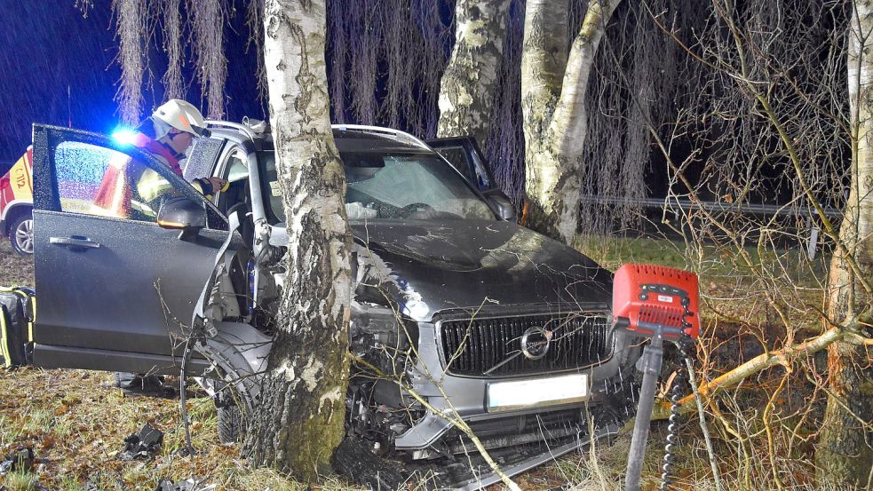 Einsatzkräfte waren in Ramsloh im Einsatz. Foto: Giehl/Feuerwehr