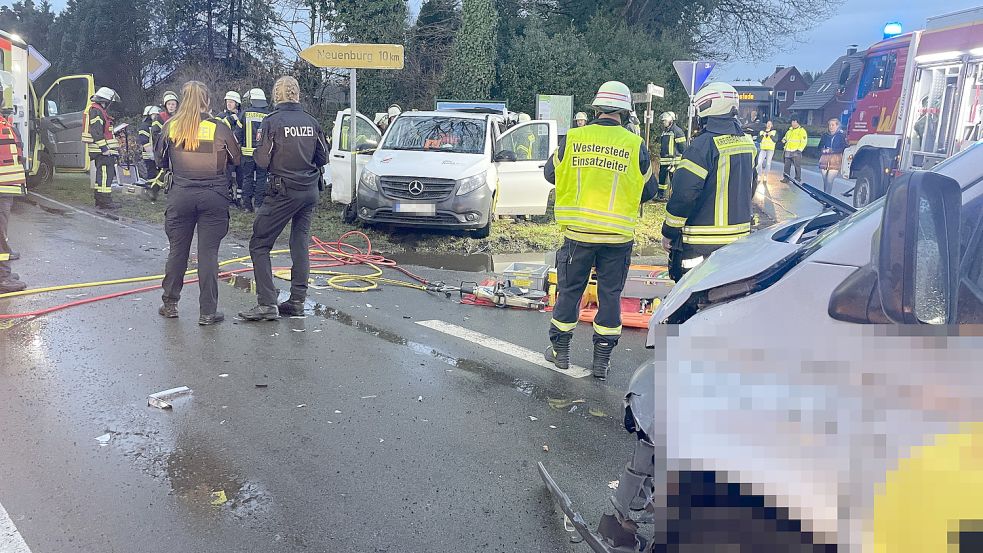 Elf Menschen sind bei dem Unfall verletzt worden. Foto: 261news