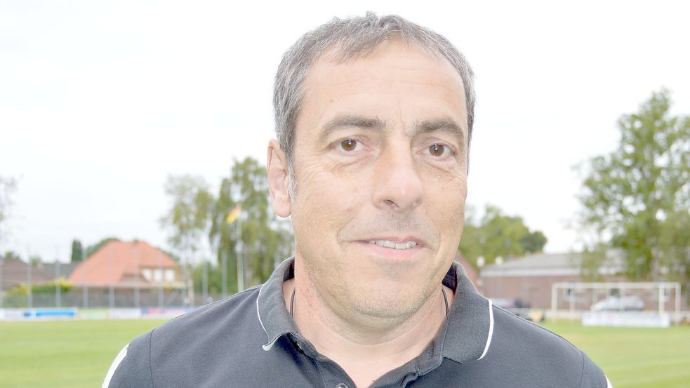 Frank Flügge hofft mit seinem Team auf den Aufwärtstrend. Foto: Weers