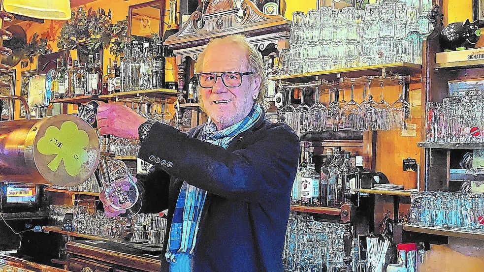 Als Kneipier mit „Leib und Seele“ bezeichnet sich Berny Hoffmann selbst. Fotos: Belling