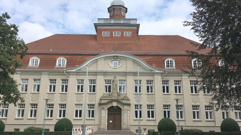 Vor dem Amtsgericht Cloppenburg muss sich die zweifache Mutter verantworten. Foto: Höffmann