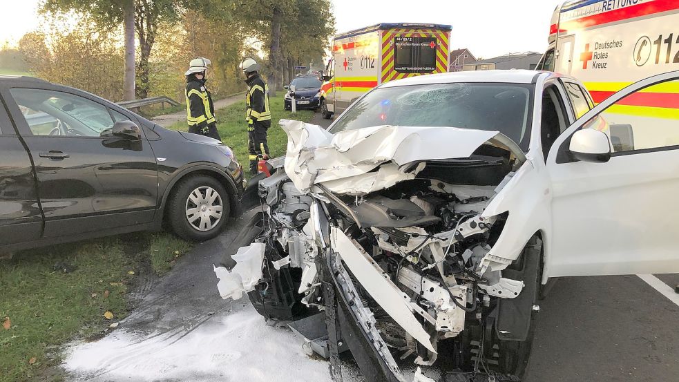 Drei Personen wurden bei einem Unfall durch einen betrunkenen Autofahrer am 12. November 2022 schwer verletzt. Foto: Ammermann
