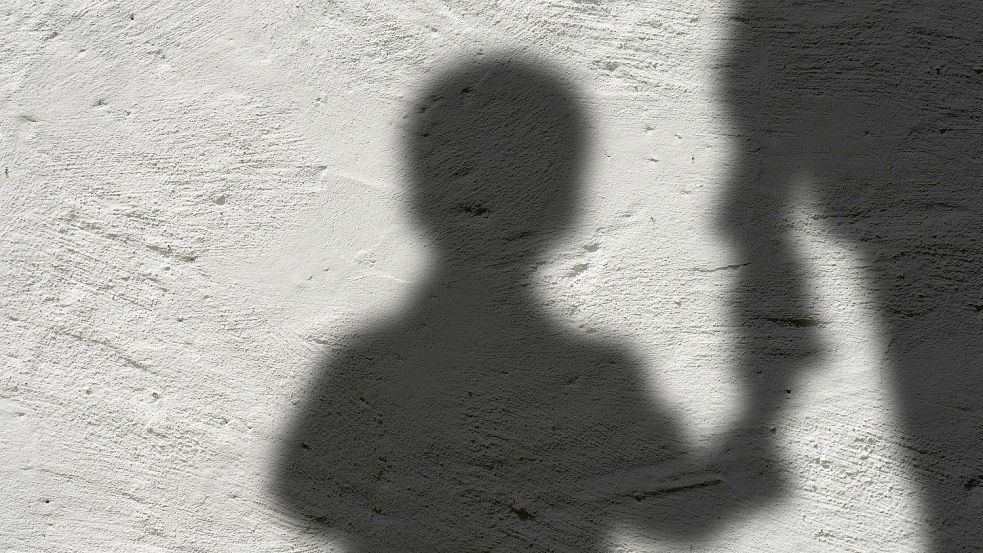 Kinder waren insbesondere in der Nachkriegszeit hilflose Opfer in zahlreichen Erziehungsheimen. Inzwischen werden diese dunklen Kapitel der Einrichtungen aufgearbeitet. Foto: Pixabay