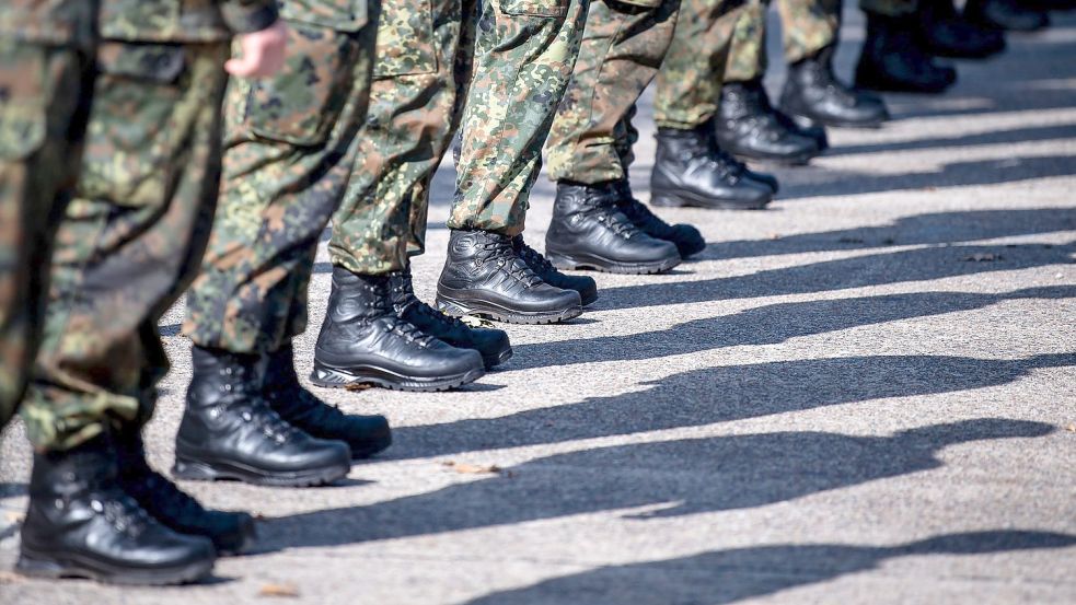 Auch der Reservistenverband spricht sich für eine Wiedereinführung der Wehrpflicht aus: „Die Bundesrepublik Deutschland ist nicht zu verteidigen, (...) wenn wir keine Wehrpflicht haben.“ Foto: Sina Schuldt/dpa