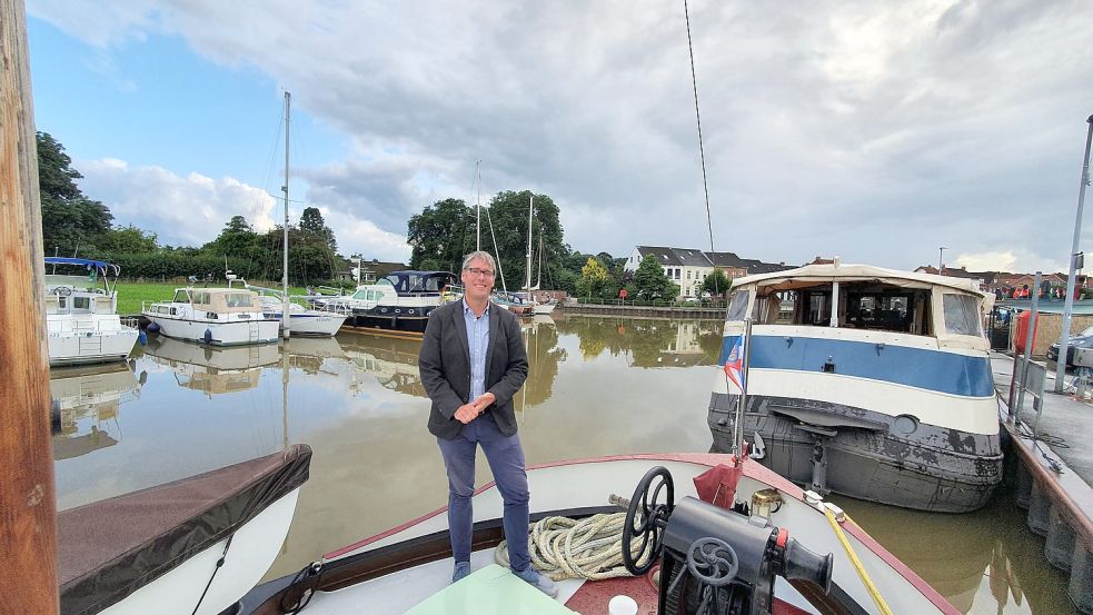 Dem Hafen von Weener würden noch mehr bewohnte Traditionsschiffe gut zu Gesicht stehen, fand Abbas vor der Wahl.