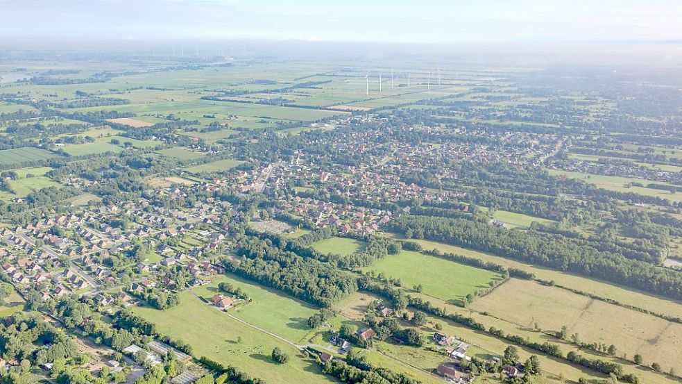 Völlenerfehn von oben – einer der vielen Teile der Gemeinde Westoverledingen. Foto: Michael Wessels